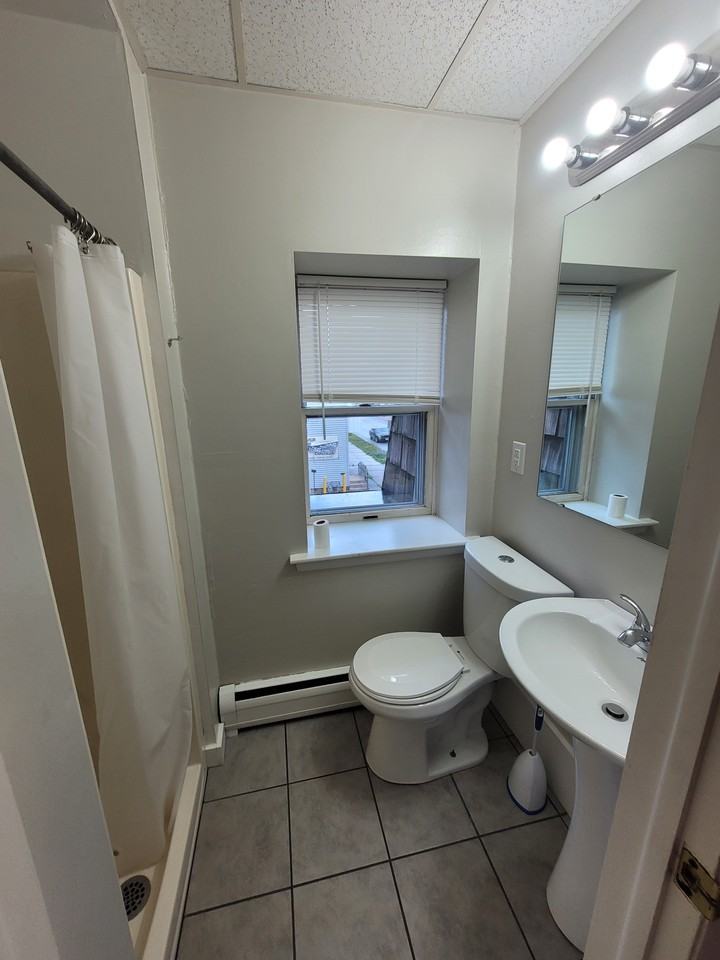 217 York Street #2FF2 - Photo 3 of 8