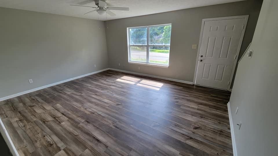 Long Run Apartments - Photo 4 of 128