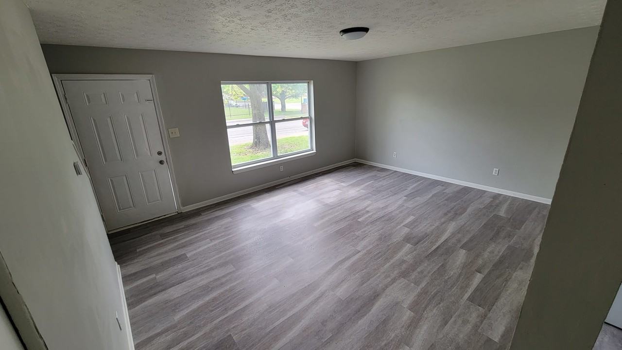 Long Run Apartments - Photo 5 of 128