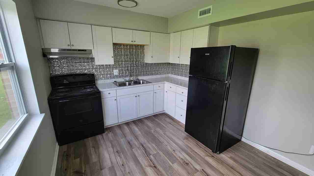 Long Run Apartments - Photo 7 of 128