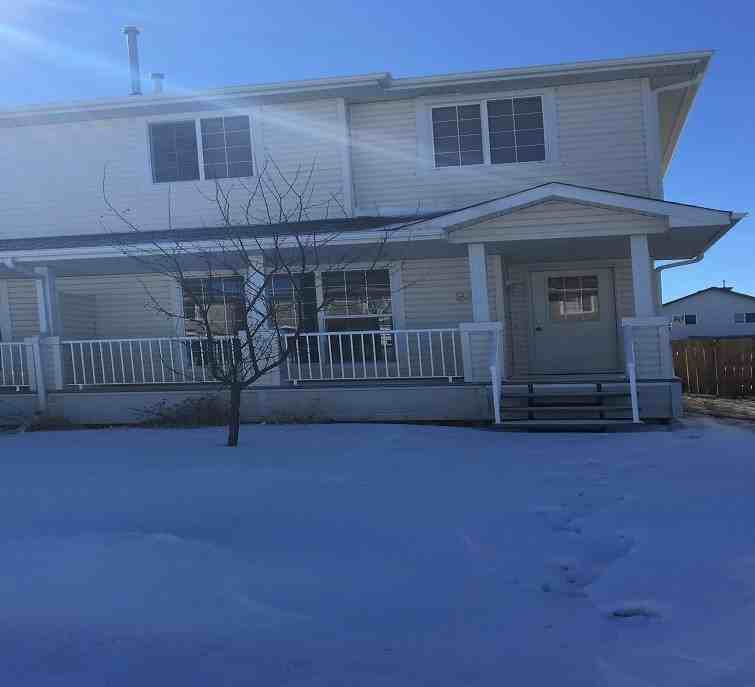 2317 24 Street Northwest 2317 - Photo 2 of 17