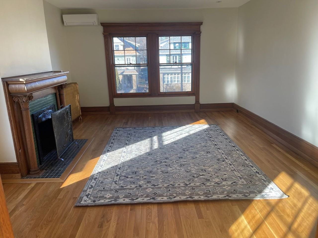 733 West Delavan - Photo 3 of 36