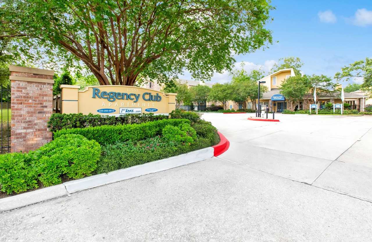 Regency Club - Photo 2 of 35