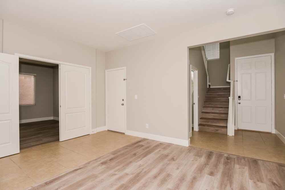 9021 Norwood Creek Rd - Photo 7 of 17
