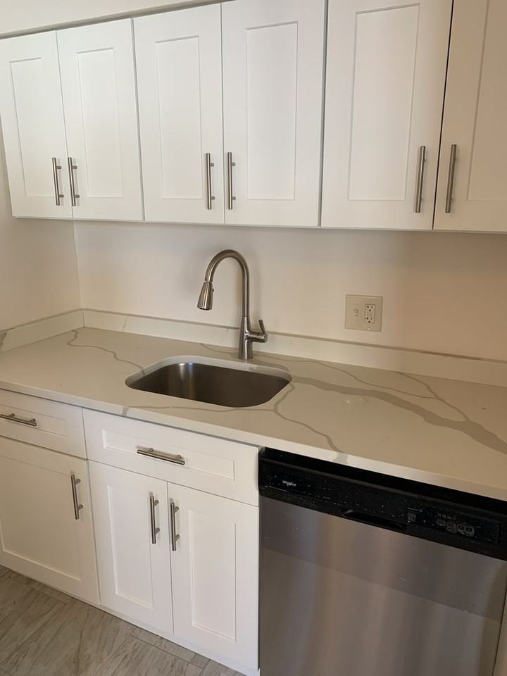 2355 Eldridge - Photo 2 of 38
