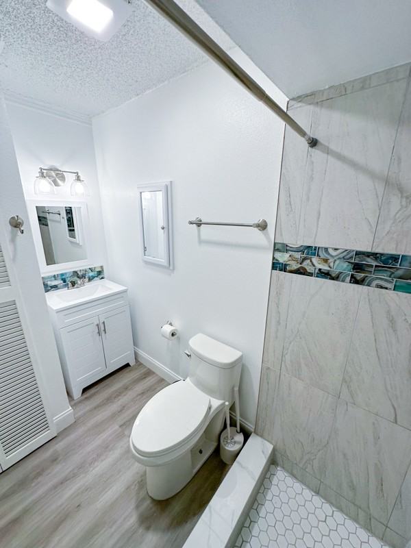 2370 Leon Ave #2370 - Photo 5 of 10