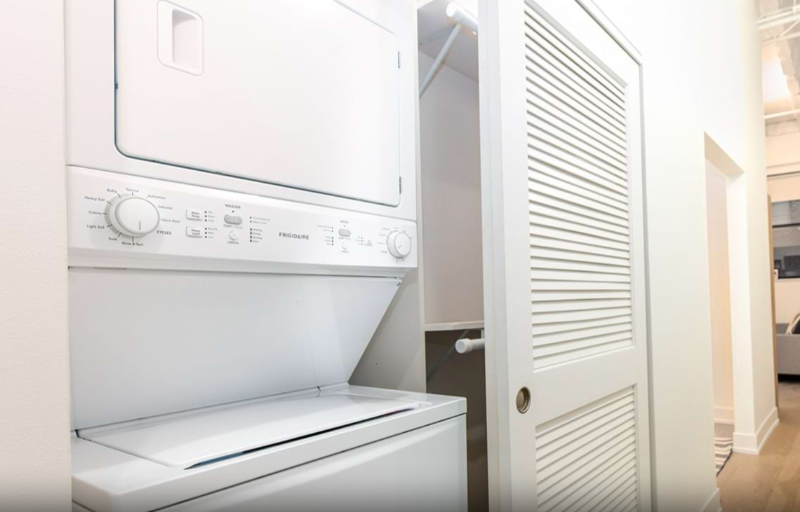 52 E Adams St #52EADAMS - Photo 5 of 12