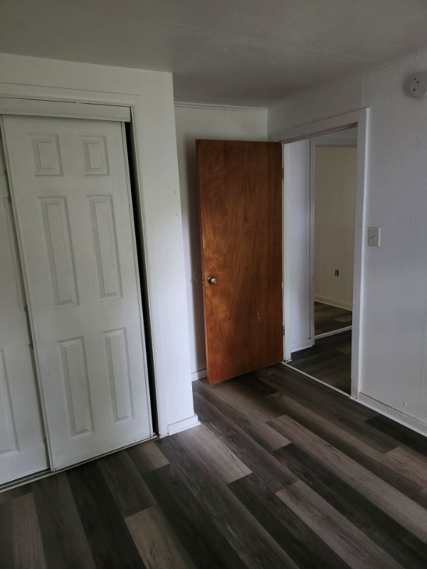 328 17th St #328 - Photo 2 of 10