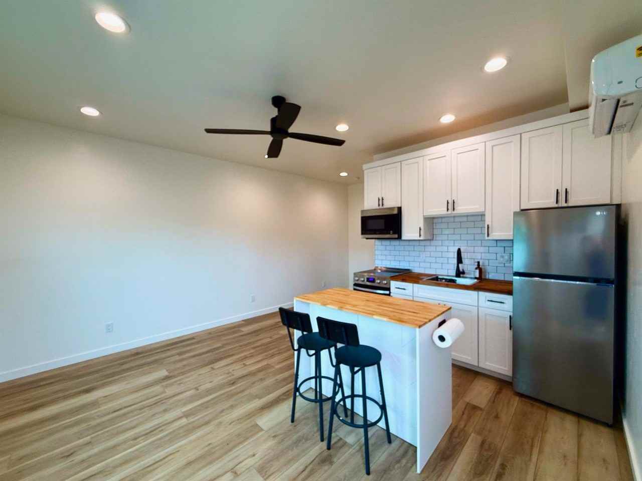 3014 Kingsley Street - Photo 7 of 12