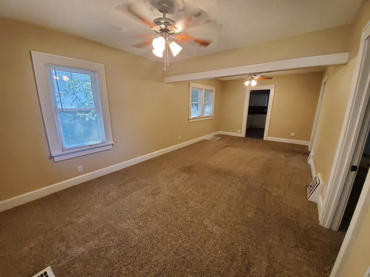 3101 Cleveland Ave - Photo 5 of 16