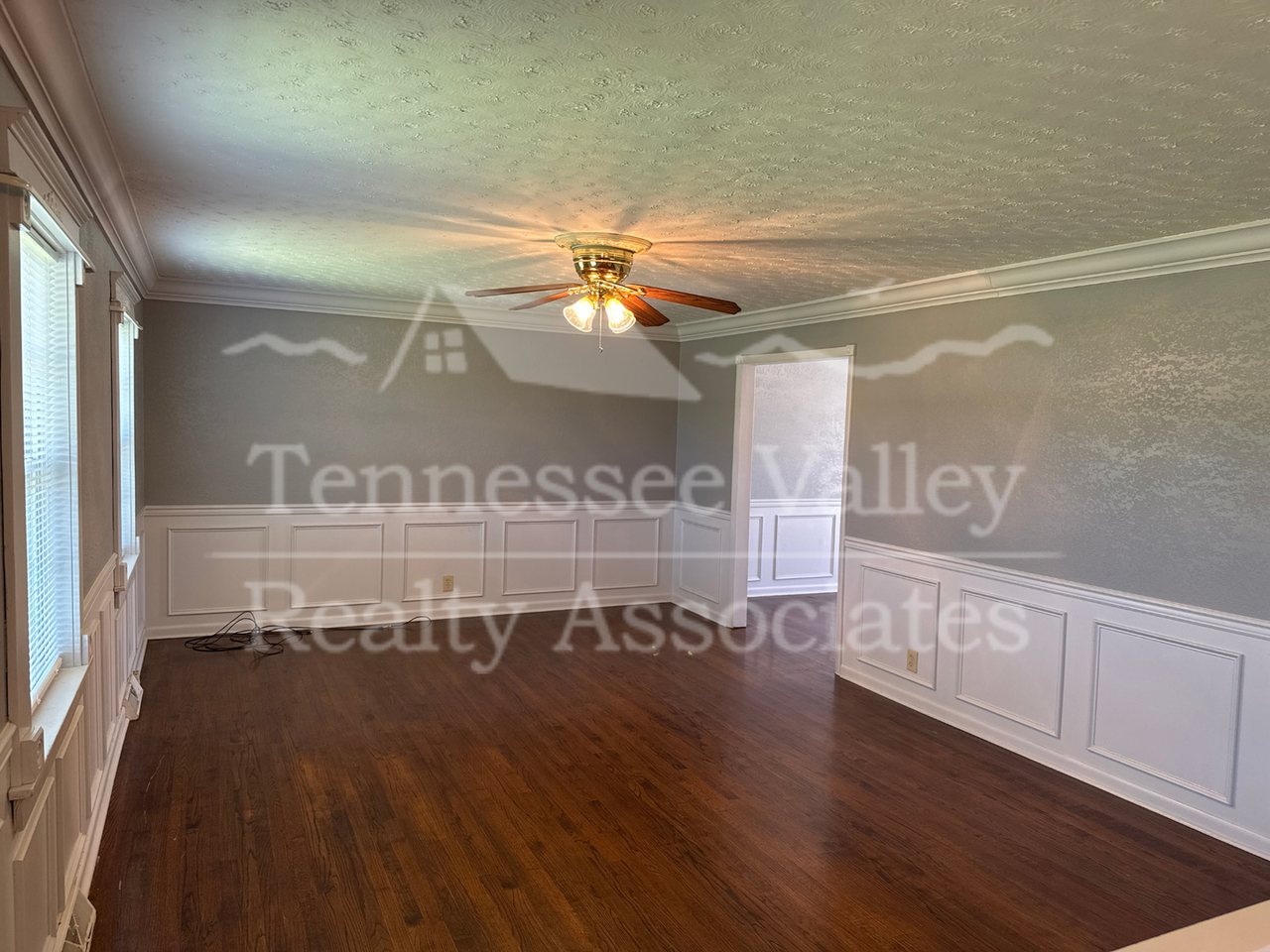 114 Herbert Heidel Ln - Photo 3 of 13