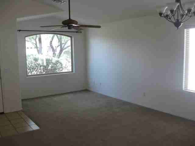 10462 E Chelan St - Photo 2 of 9