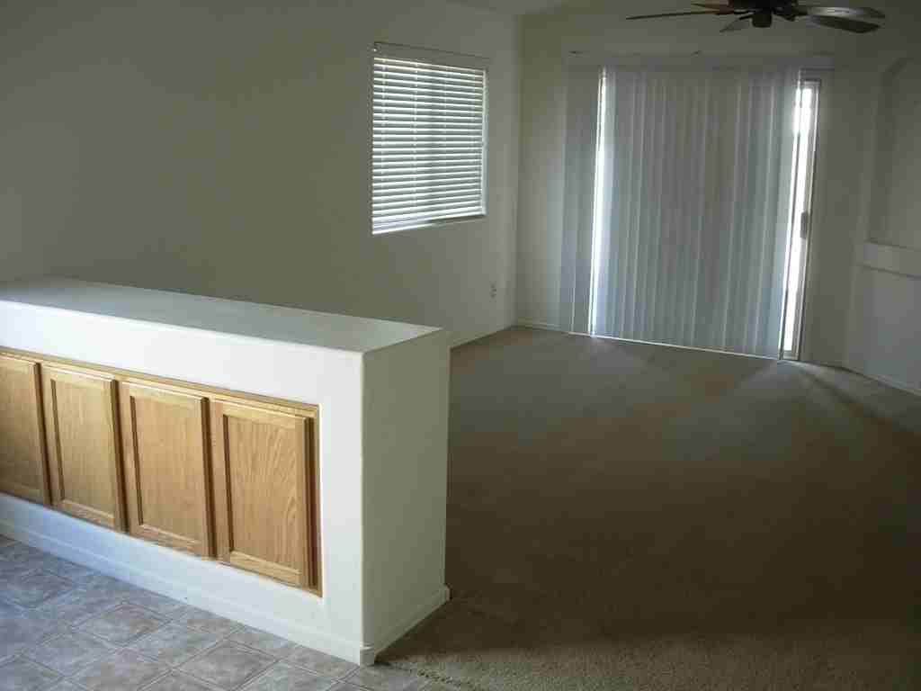 10462 E Chelan St - Photo 4 of 9