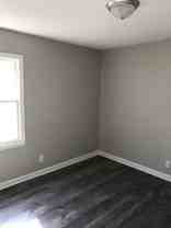 923 N Pershing St - Photo 1 of 1