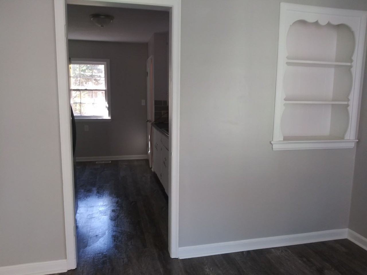 923 N Pershing St - Photo 4 of 8