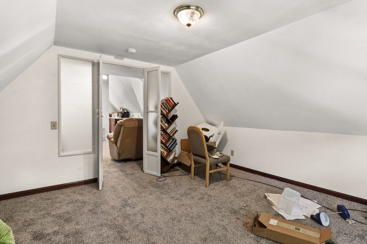 1111 E Gorham St #2 - Photo 6 of 30