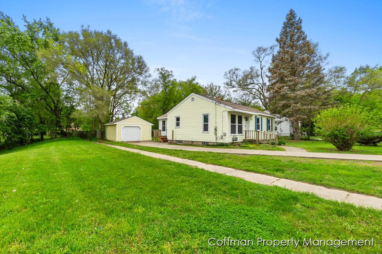 2608 Poe Ave Sw - Photo 2 of 20