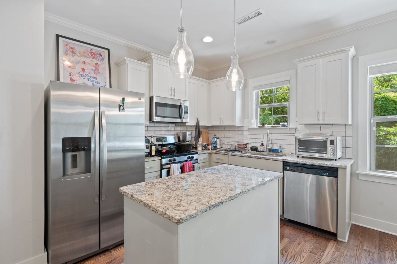 1111 W Murray Ave - Photo 3 of 18