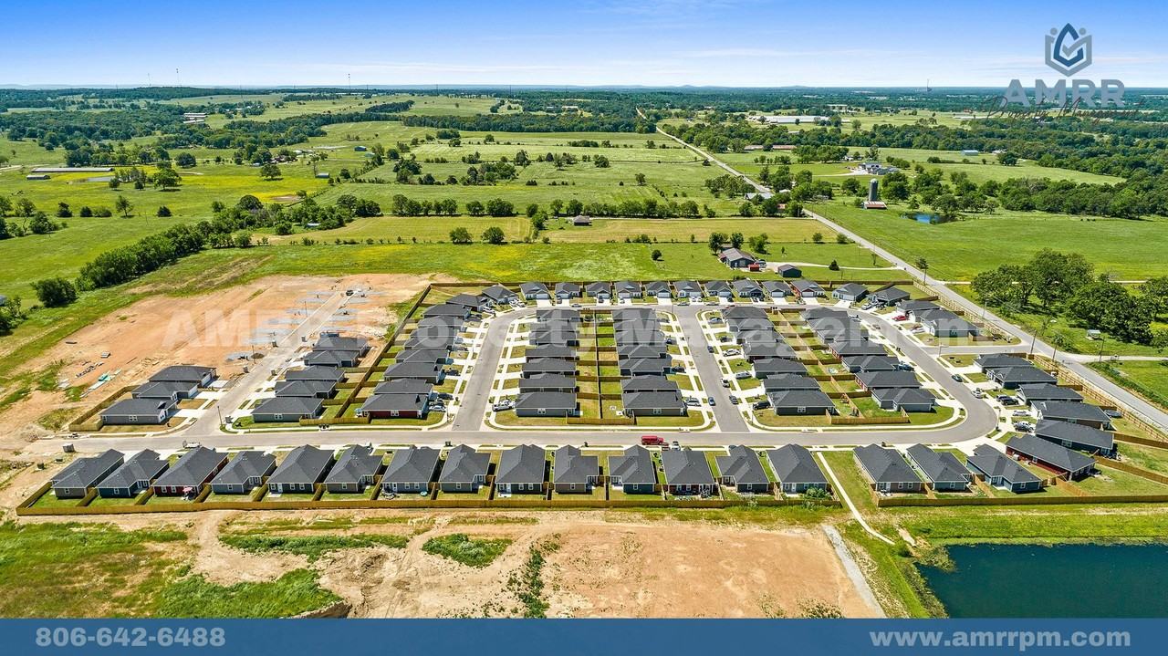 1400 Bluegrass St - Photo 2 of 26