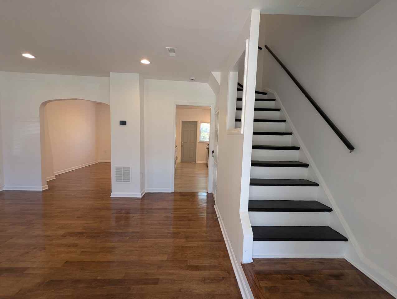 2502 Park Heights Ter #TH - Photo 2 of 19