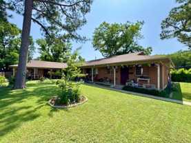 419 W Sycamore Street - Photo 1 of 1