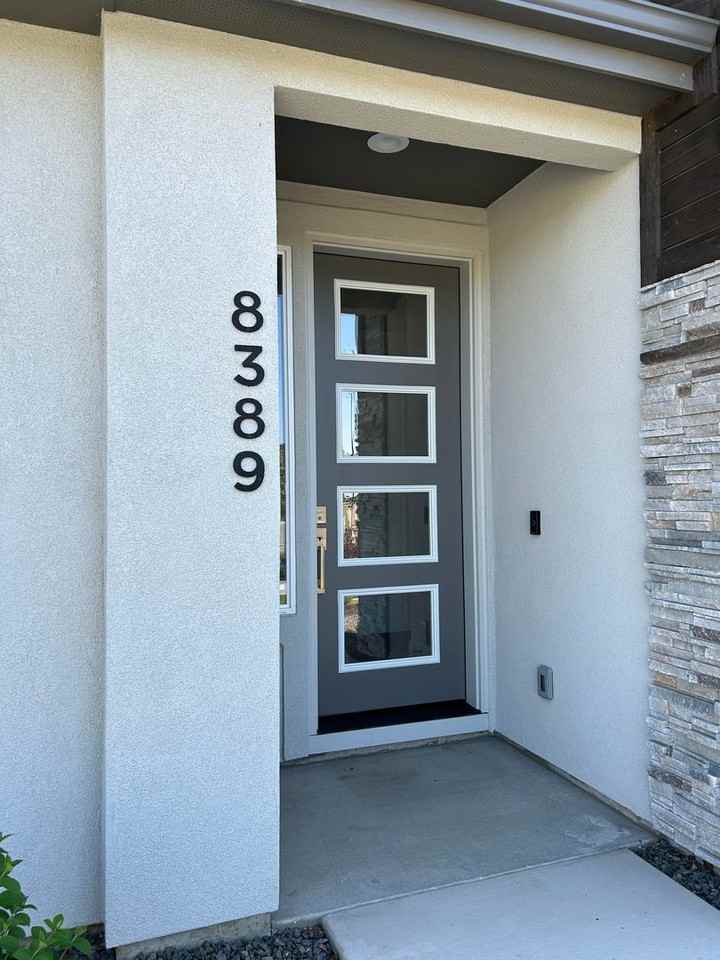 8389 W Shams Ln - Photo 4 of 50