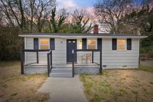 featured image of 700 Ross Rd