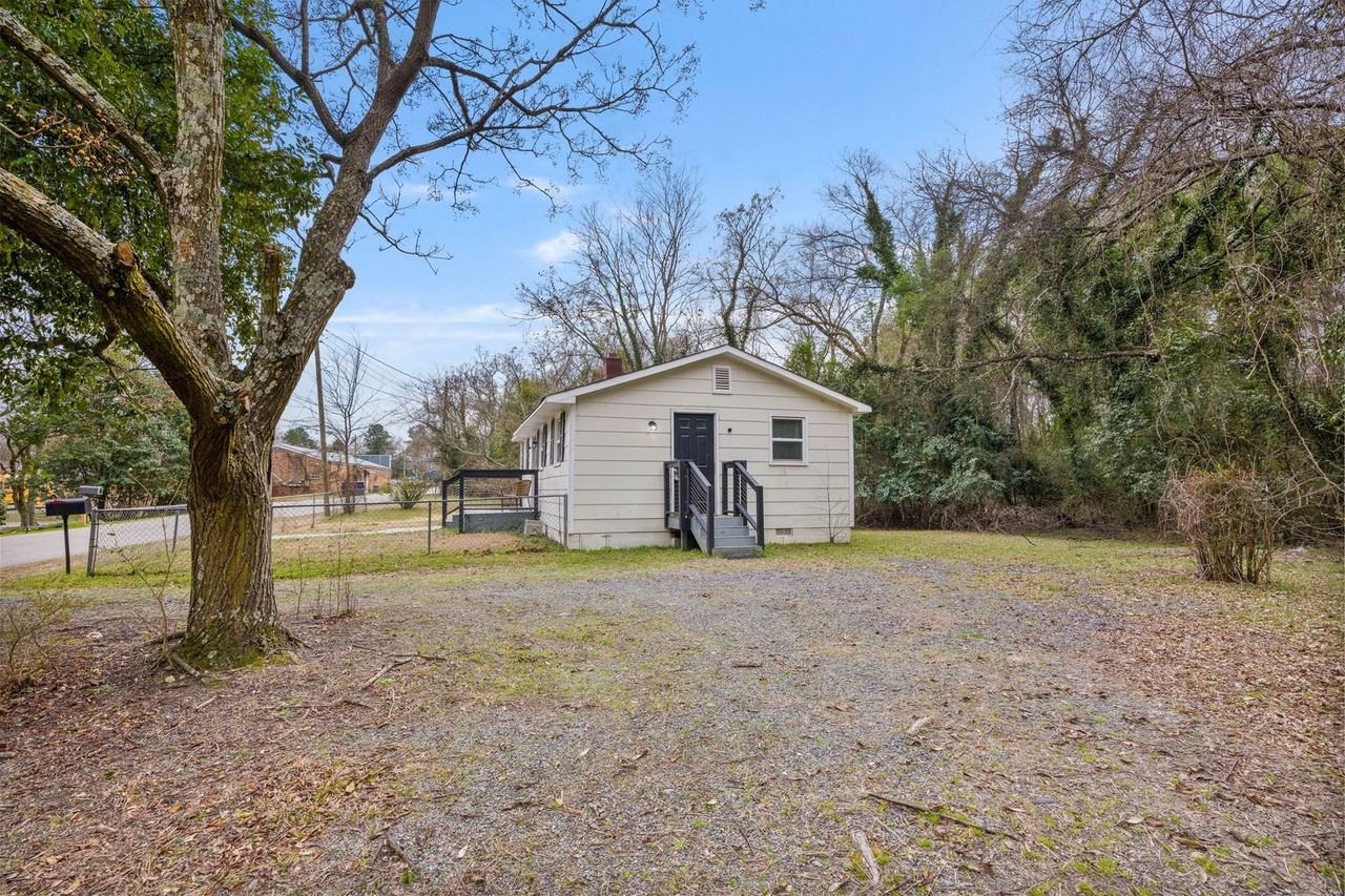 700 Ross Rd - Photo 4 of 17