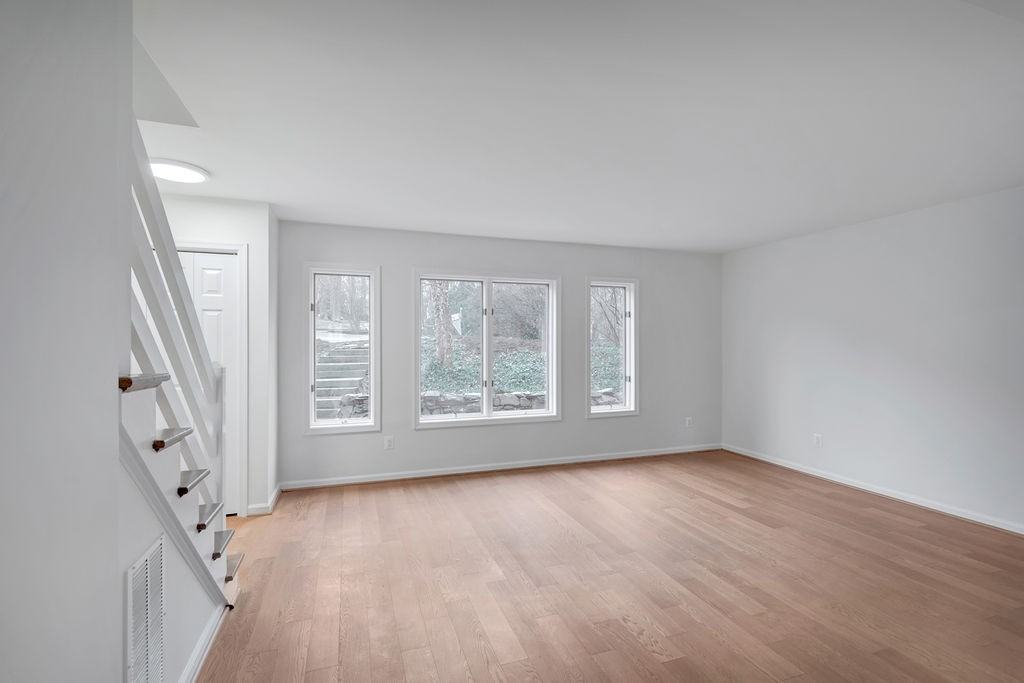 1237 Timberbranch Ct #NA - Photo 5 of 20