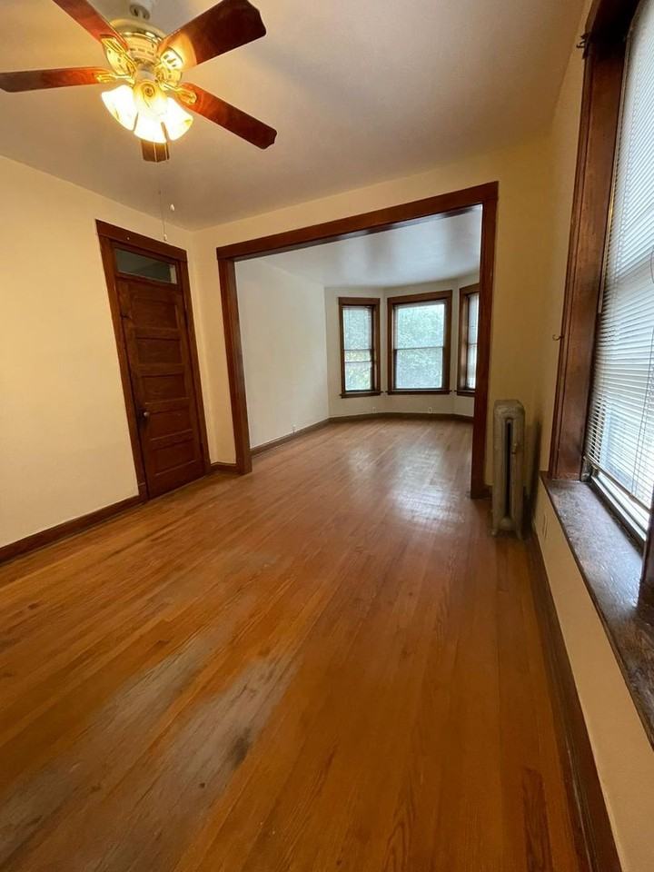 1210 W. Lexington - Photo 4 of 28