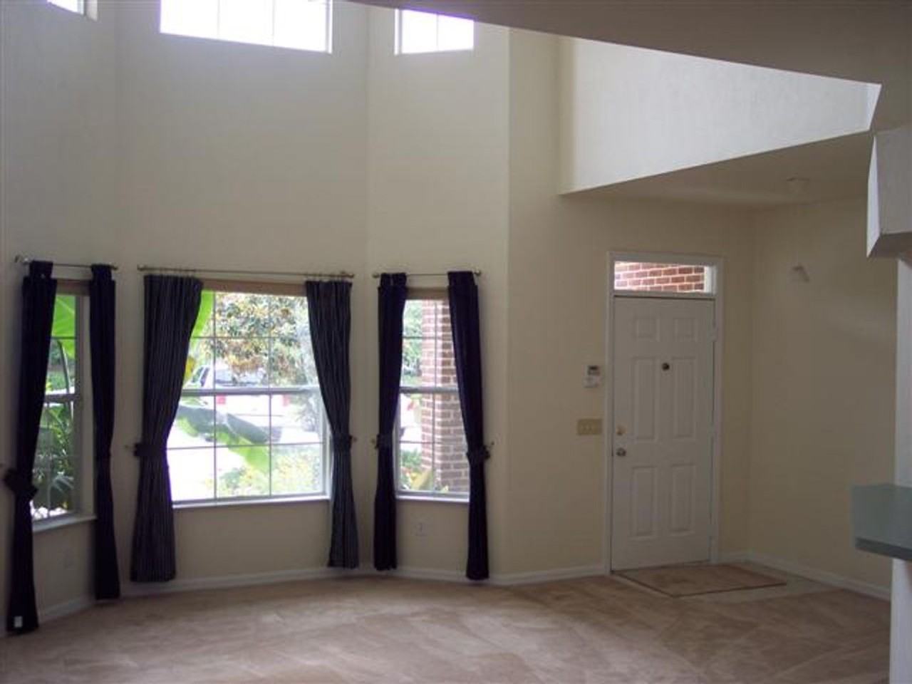 518 Nw 50th Blvd - Photo 3 of 13