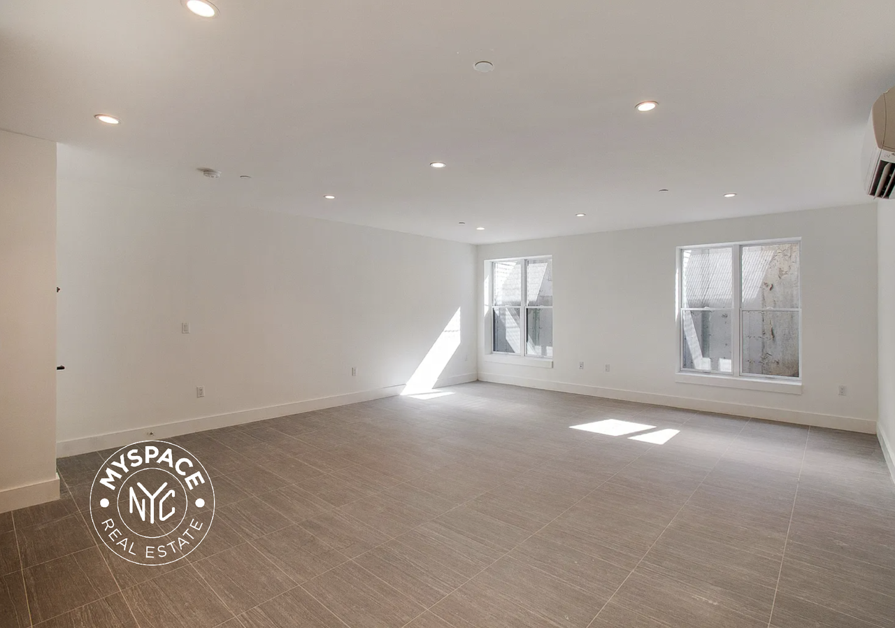 194 Hawthorne St #1R - Photo 3 of 9