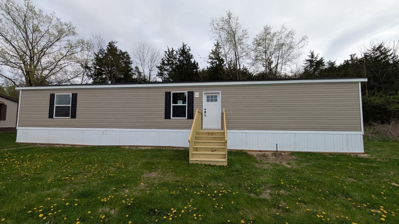 Lore Mound MHP - Photo 2 of 7