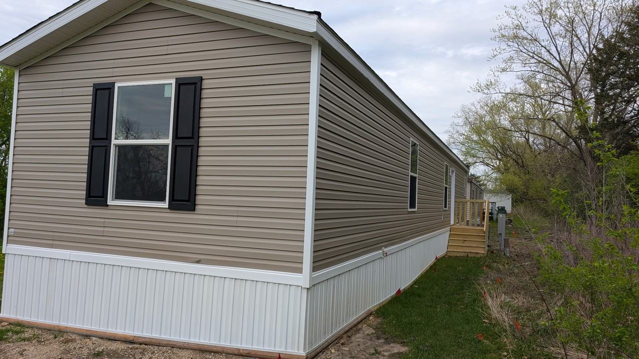 Lore Mound MHP - Photo 6 of 7