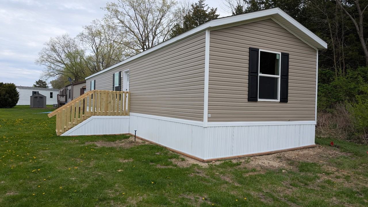 Lore Mound MHP - Photo 4 of 7