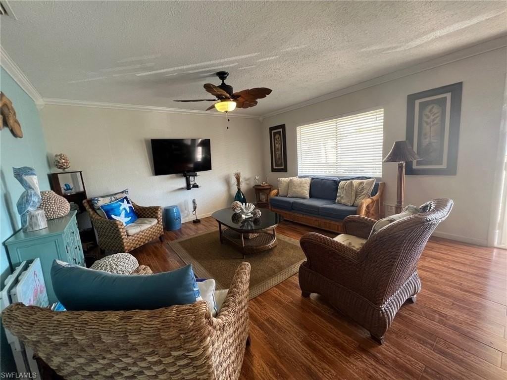 4603 Bayshore Dr #F8 - Photo 4 of 18