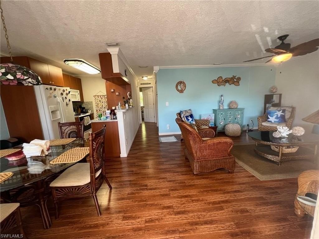 4603 Bayshore Dr #F8 - Photo 5 of 18