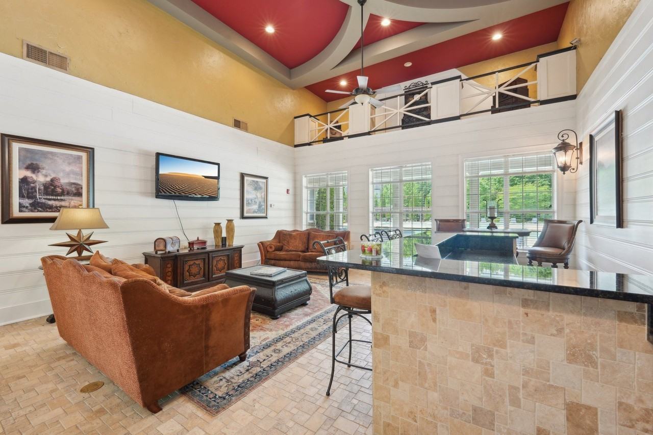 Stillwood Farms Apartments at Newnan - Photo 3 of 37