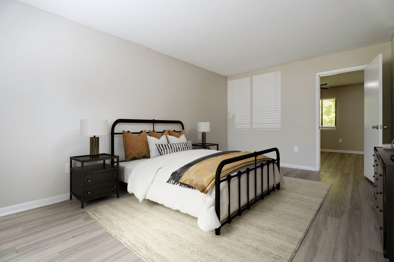 Rosen at North Hills - Photo 5 of 47