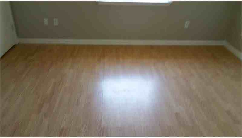 10921 Roger Dr - Photo 6 of 10