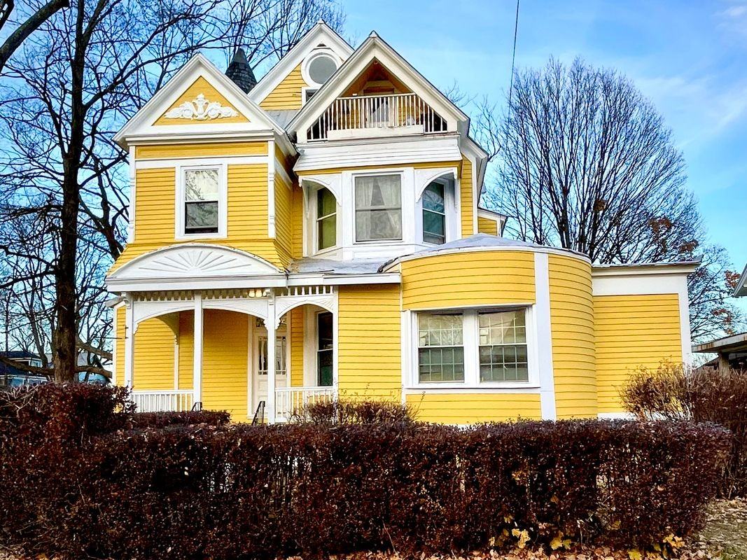 25 Woodlawn Ave ##5 - Photo 3 of 17