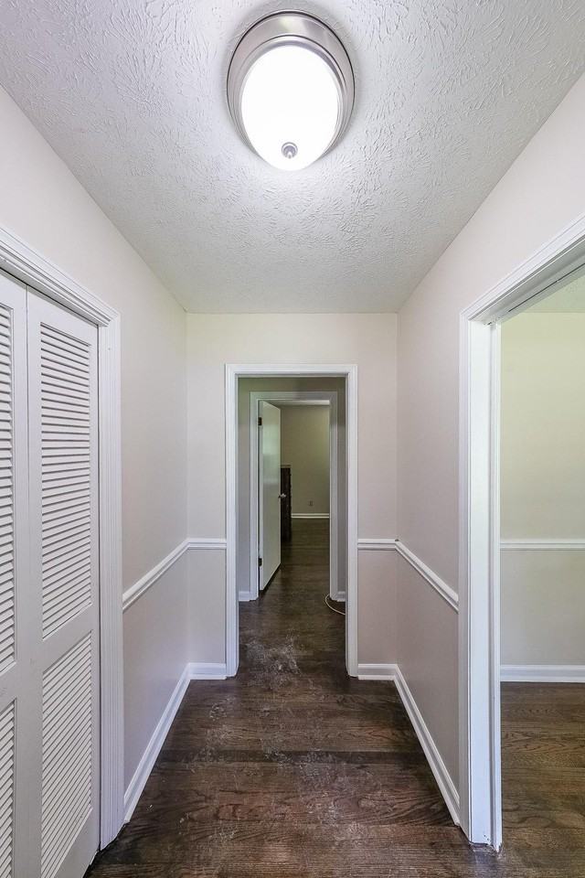 Cedar Valley Dr Ne - Photo 3 of 7