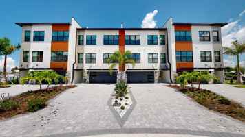 featured image of 771 Gran Kaymen Way