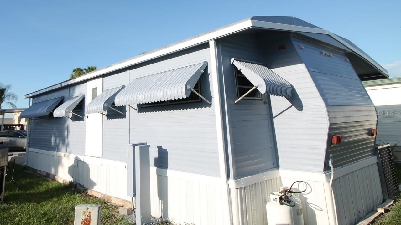 9000 Us Highway 192 - Photo 3 of 46