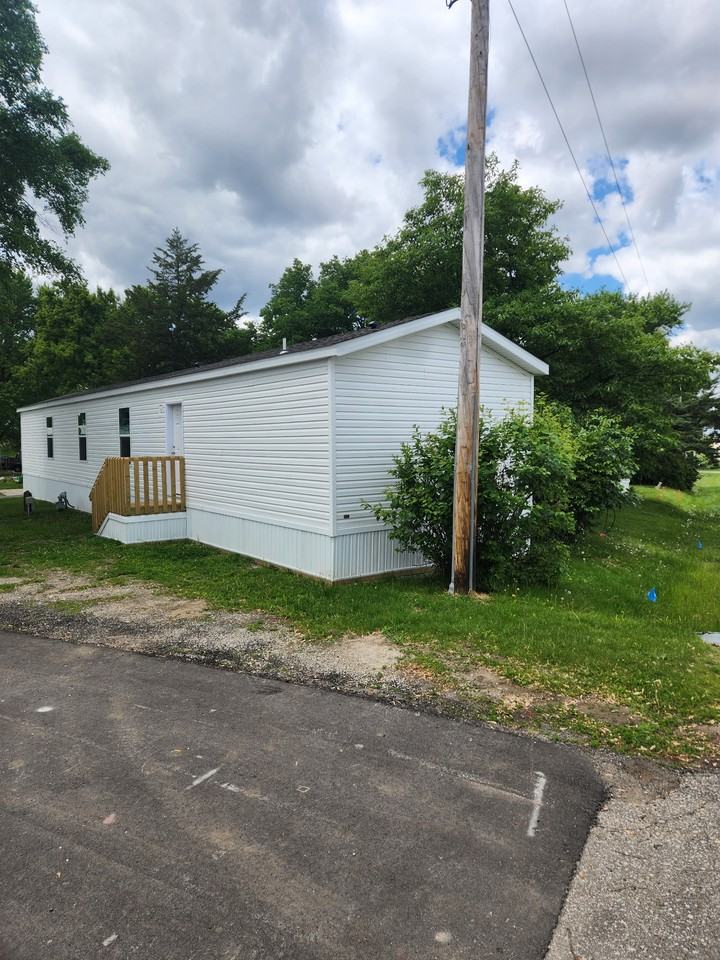 Prairie View Acres MHP - Photo 2 of 20