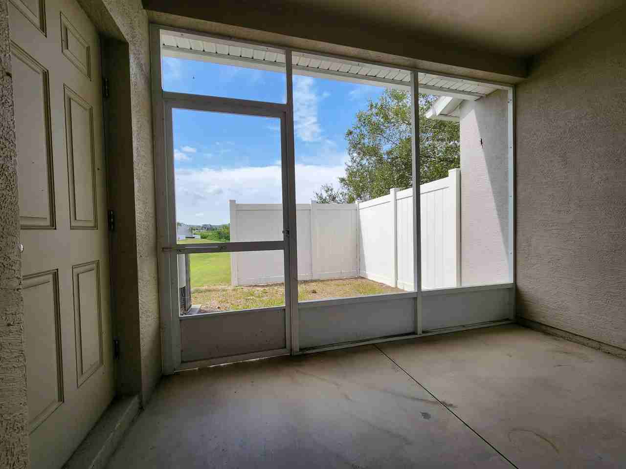 4914 Southwest 45th Circle - Photo 4 of 10