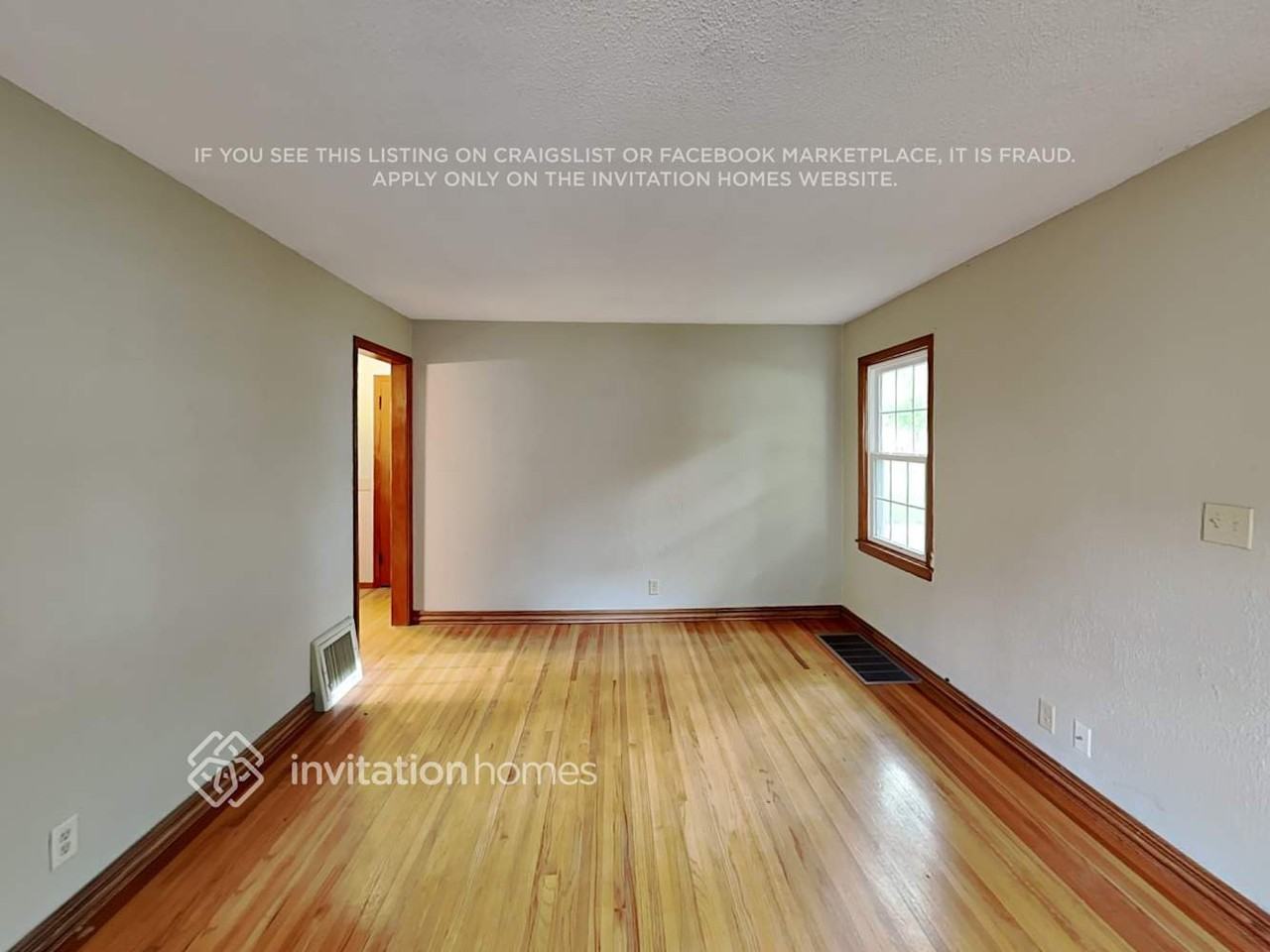 3532 Utah Ave S - Photo 6 of 20