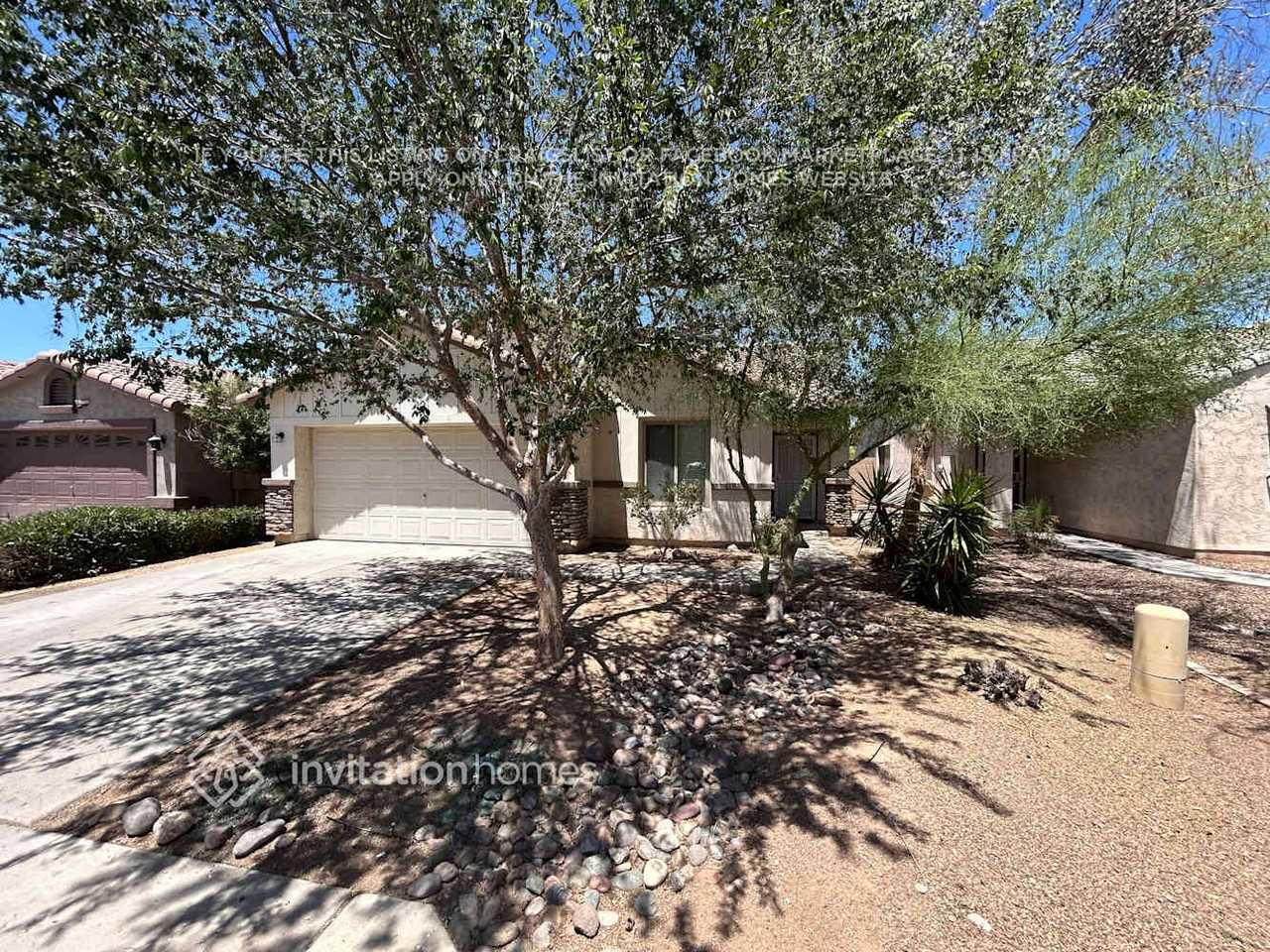 908 W Roeser Rd - Photo 2 of 16