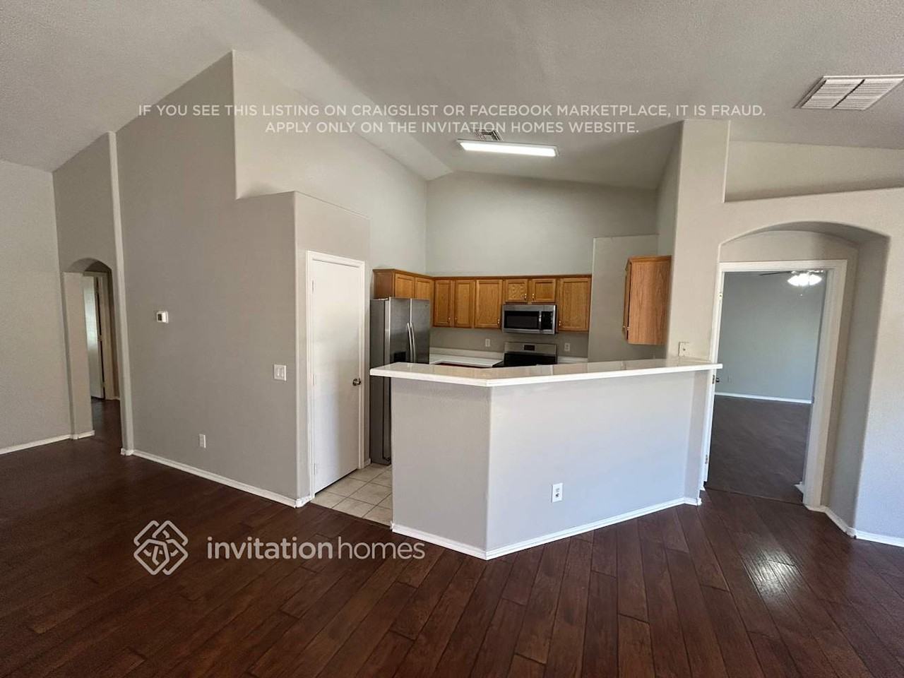 908 W Roeser Rd - Photo 4 of 16