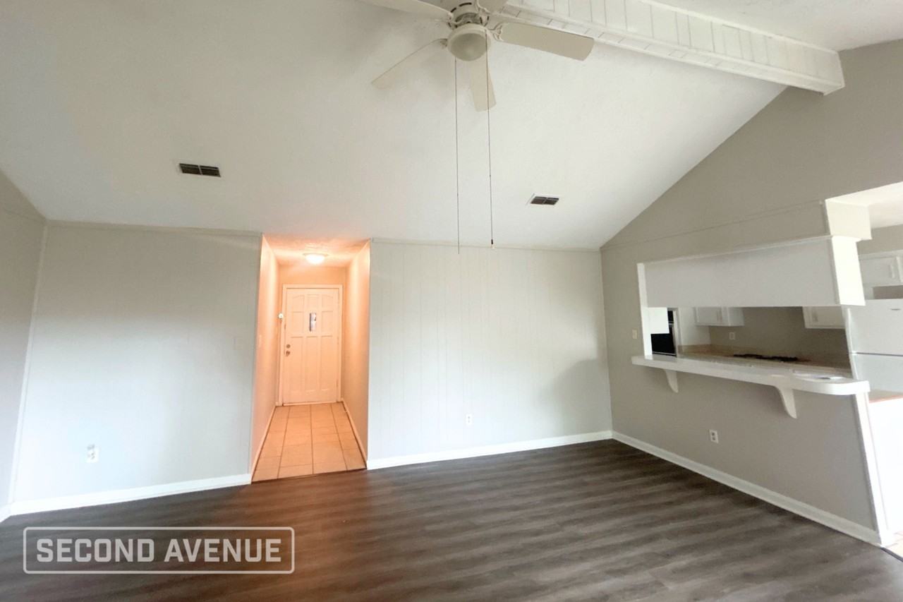 5119 Pennystone Way - Photo 3 of 15